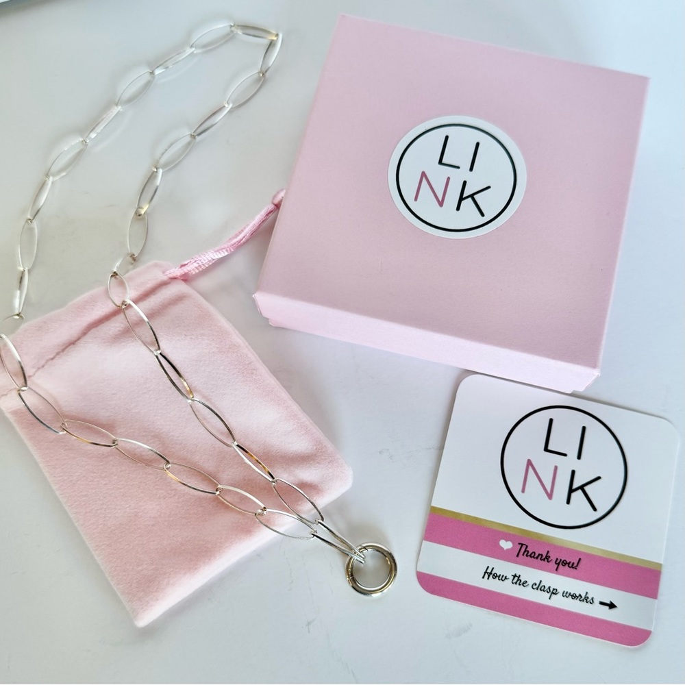 Silver 20 inch necklace with LINK clasp